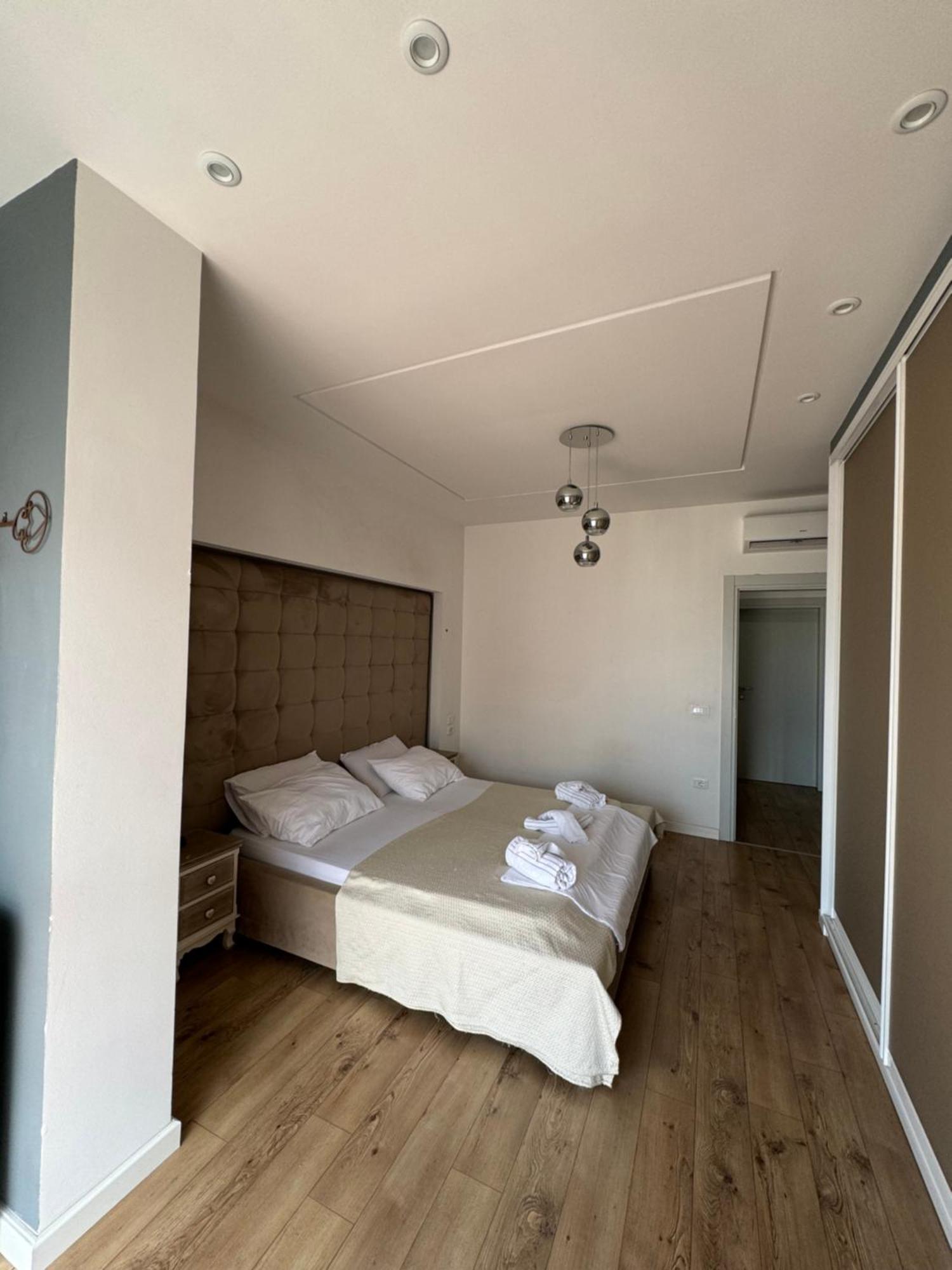 Appartamento Kreilux Valona Vlorë Esterno foto